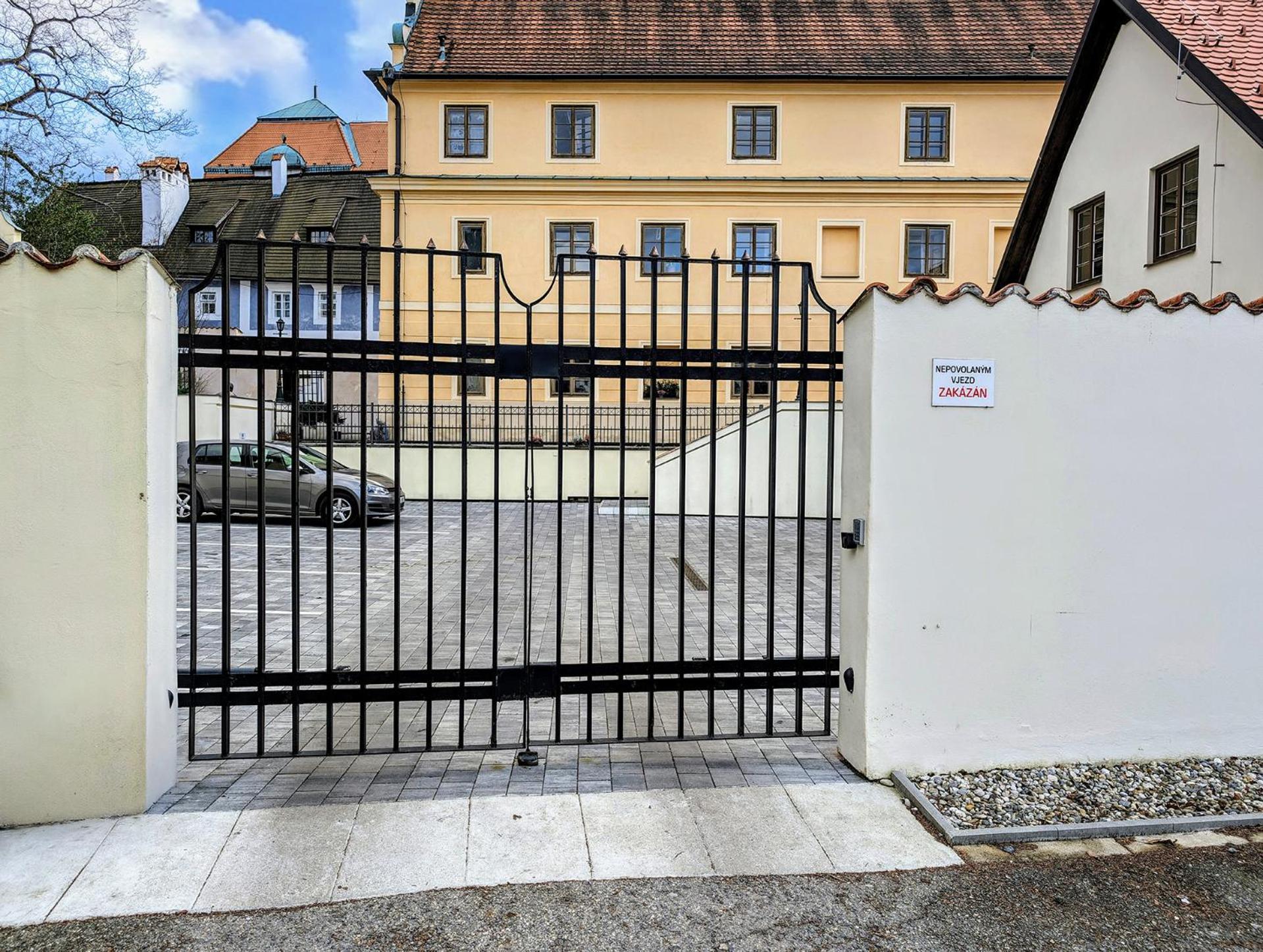Residence Wurmfeld - Rodinny Apartman S 3 Loznicemi Český Krumlov Buitenkant foto